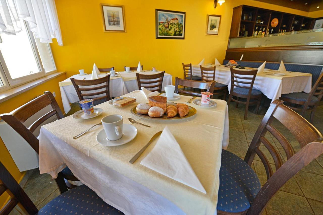 Bed And Breakfast Julia Seget  Kültér fotó