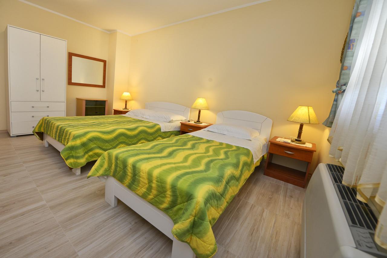 Bed And Breakfast Julia Seget  Kültér fotó